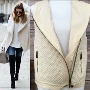 Zara Basic Cream Moto Knitted Vest